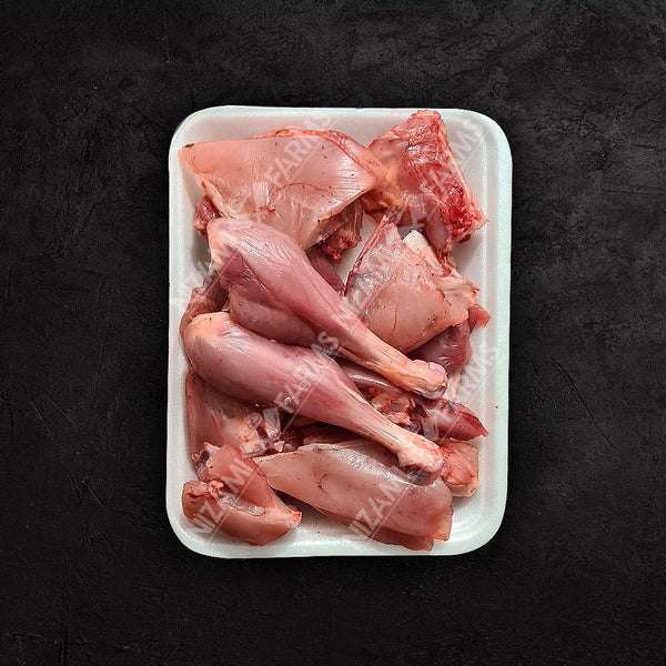 🐔 Desi Chicken – Organic, Hormone-Free & Naturally Delicious 🌿 | Alnafay Dairy Farm